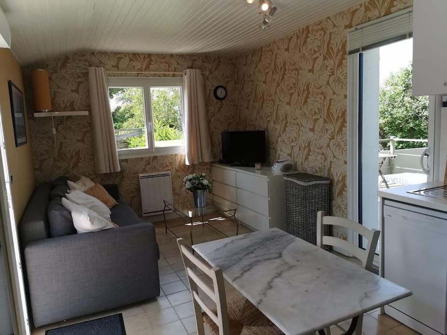 Dependance Au Calme Dans Notre Jardin Villa Saint-Aubin-Des-Preaux Exterior photo